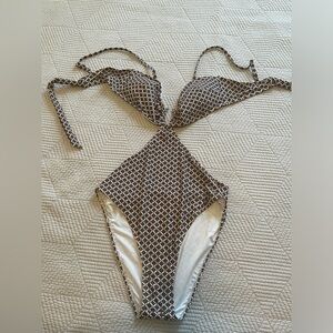 x JoJo Jagger U-Ring Tie Back Monokini